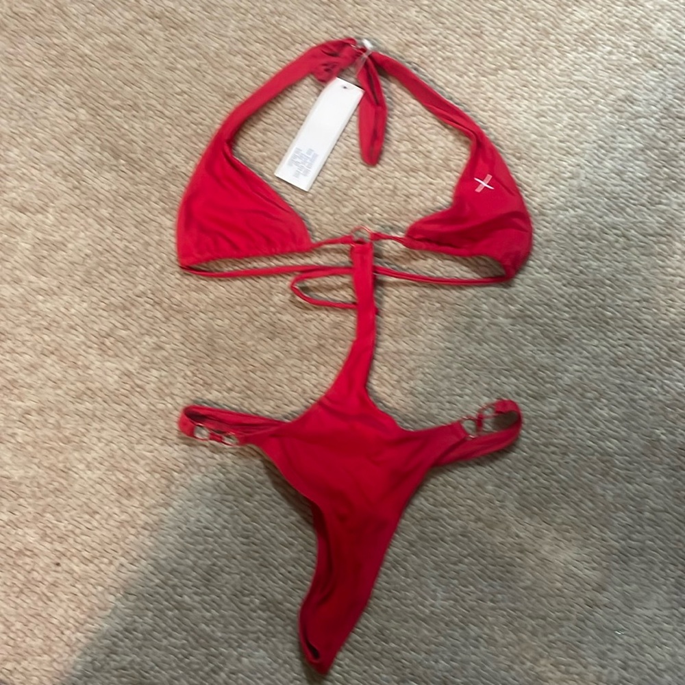BOUTINE LA - Honeycomb Anchor one piece 
NWT 
SIZE - M